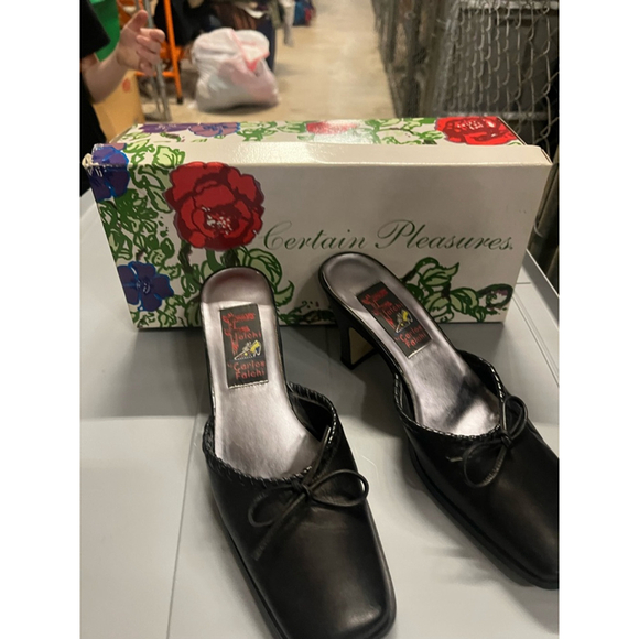 Women's Carlos Falchi Mules Size 6M Black - Picture 1 of 4
